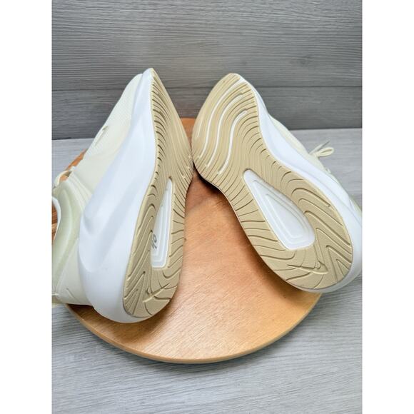 Nike In-Season TR 14 Coconut Milk HF1103-102 Women’s 12 - Picture 8 of 9